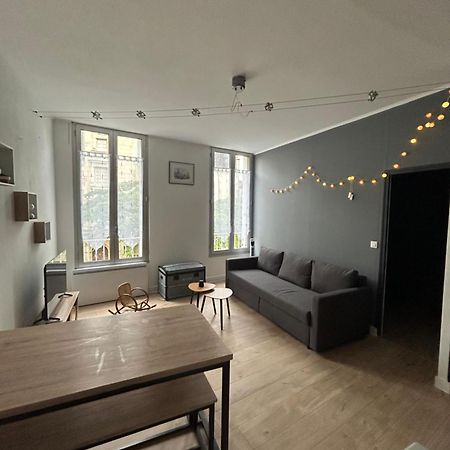 Chez Noemie Apartment Saintes Exterior photo
